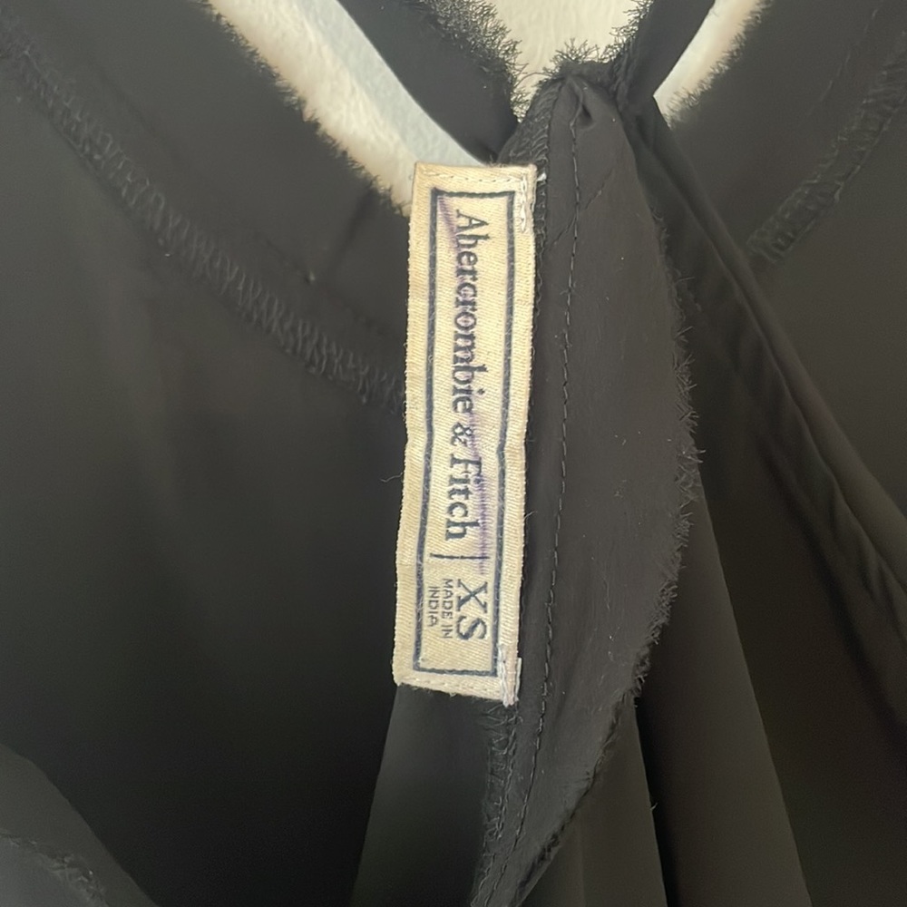 Never worn - Picture 4 of 4